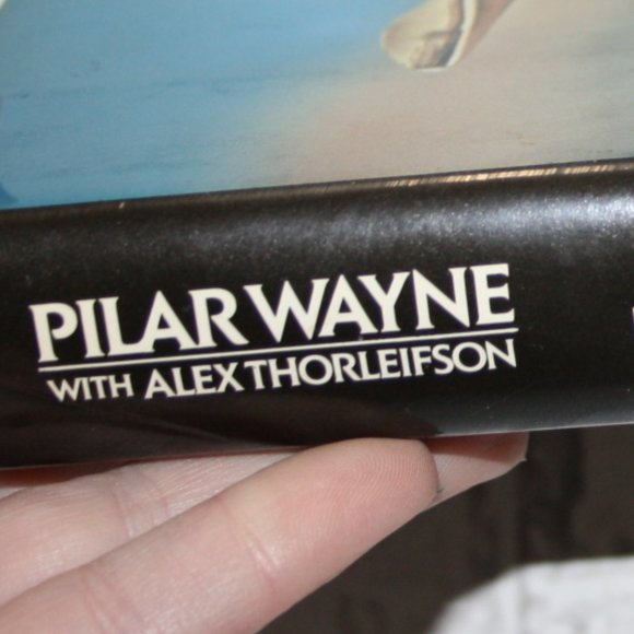 🤠 John Wayne: My Life with the Duke · Vintage Hardcover (bc) - Picture 2 of 7